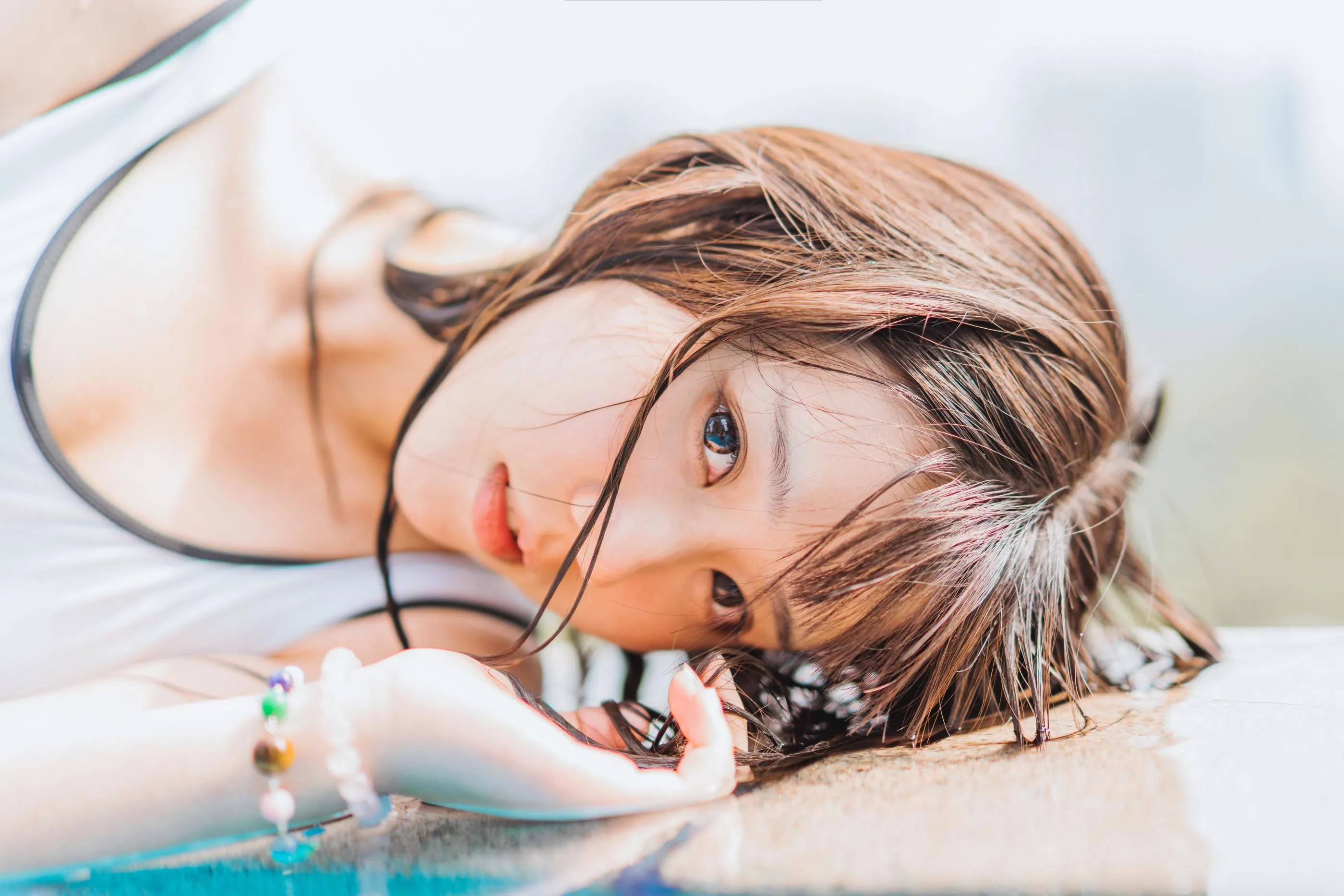 [YITUYU艺图语]2022.08.29 纯白泳池 镜酱_ [26P]插图3
